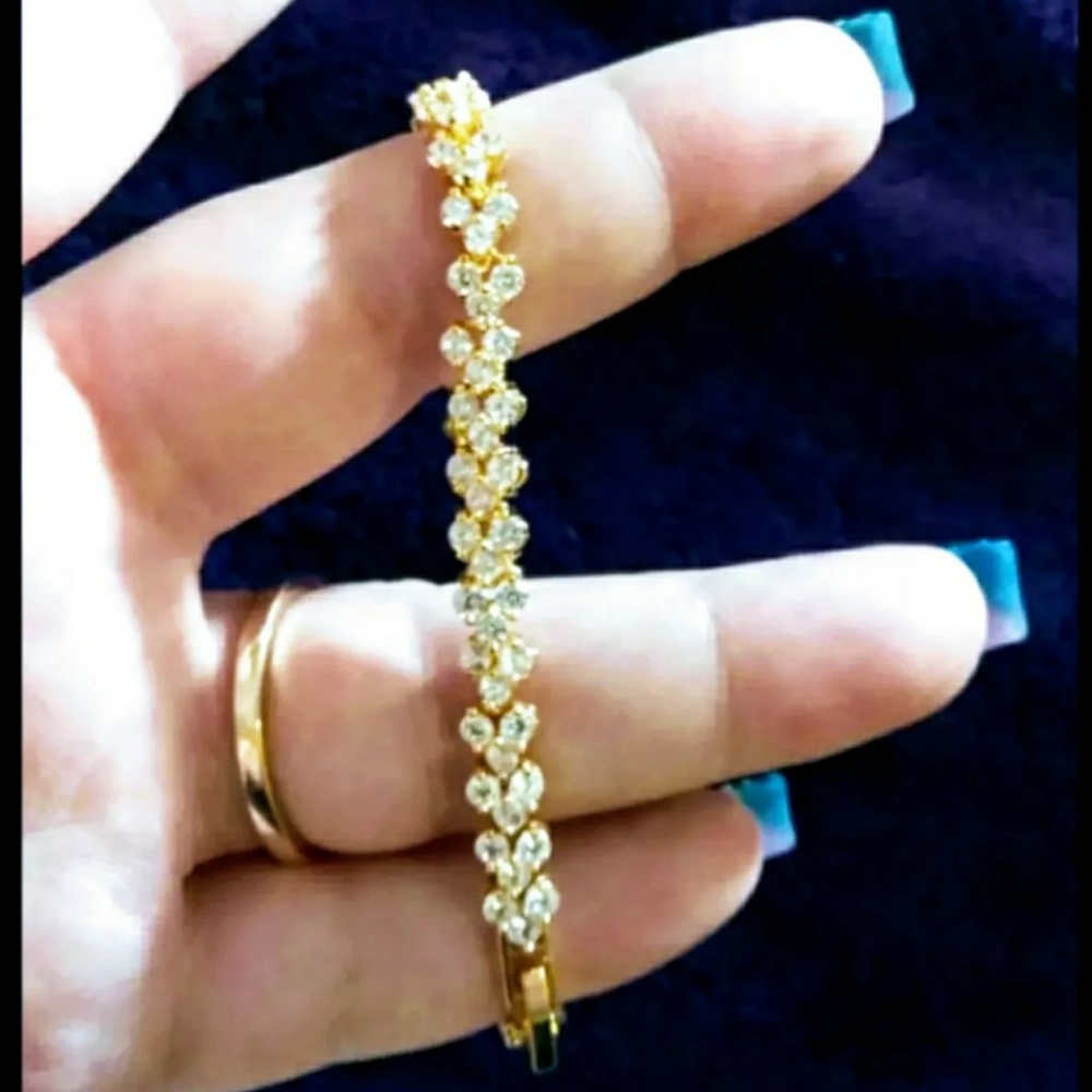 Beautiful heart bracelet